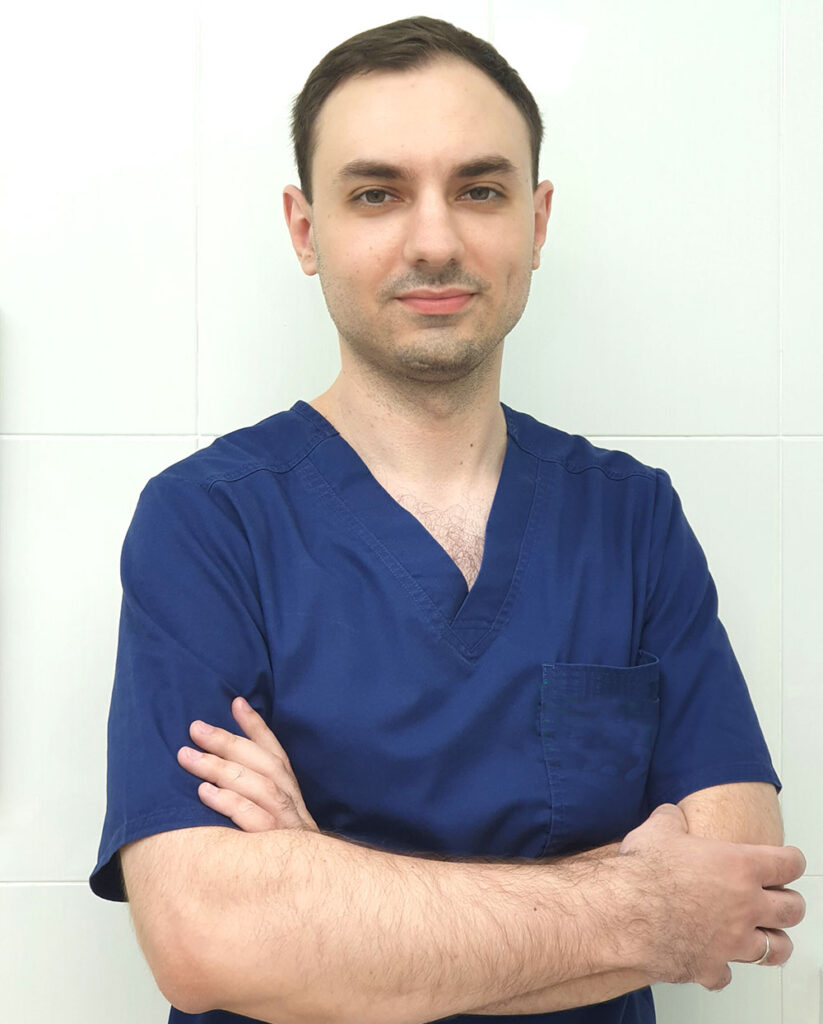 Стоматолог Попков Михаил